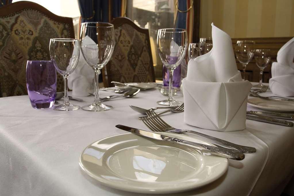 Burnley North Oaks Hotel And Leisure Club 레스토랑 사진