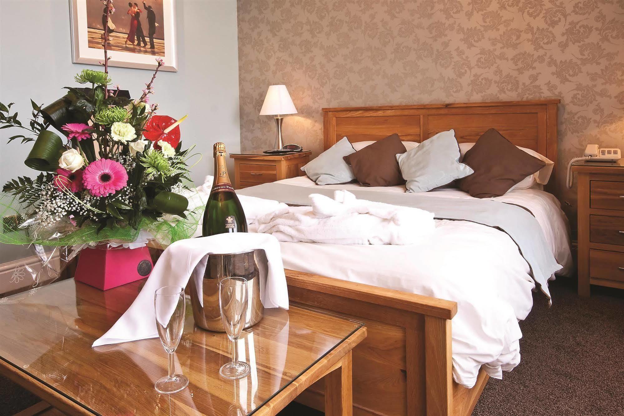 Burnley North Oaks Hotel And Leisure Club 객실 사진